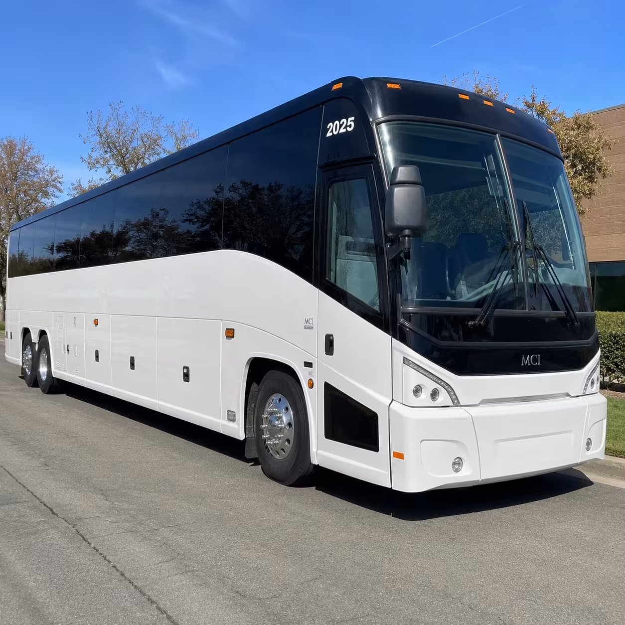 employee shuttle bus rentals between nampa and boise