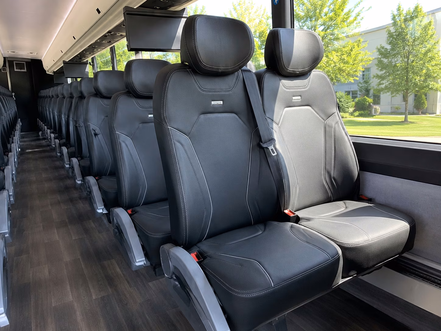 how bus type and size change charter bus prices in nampa idaho