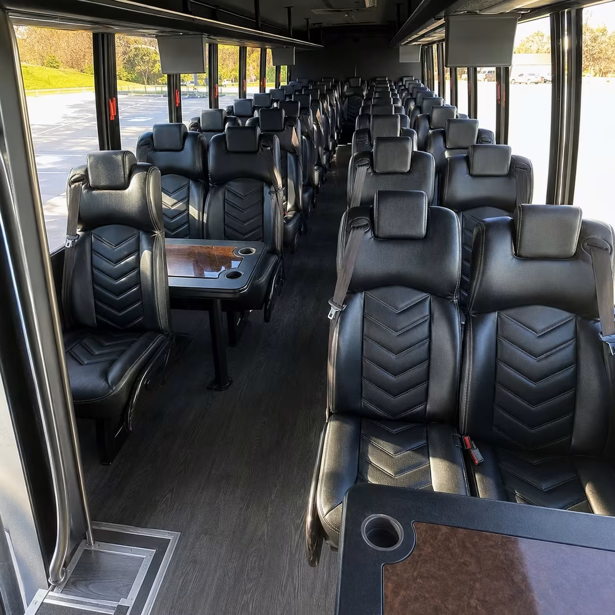 minibus rentals for smaller prom groups in nampa